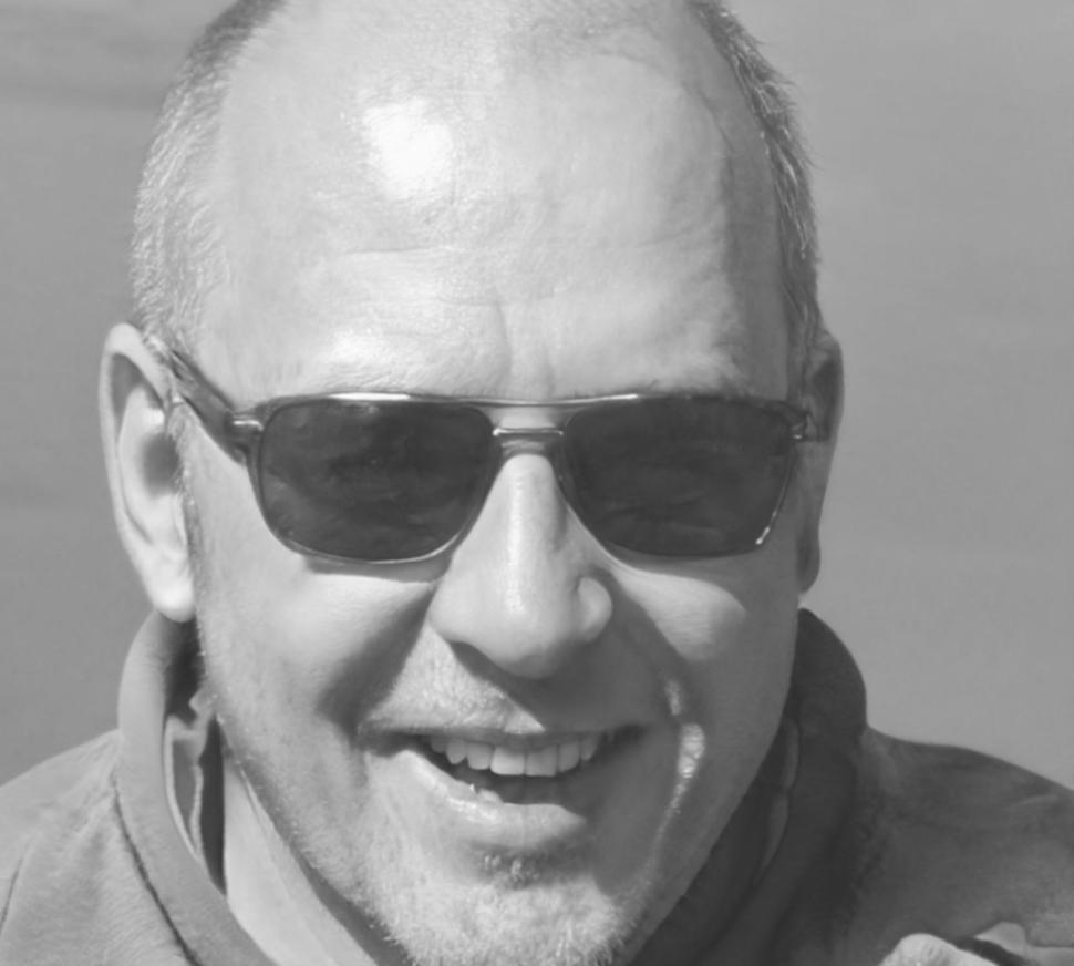 Portrait de Sébastien Moreau, expert en stratégie financière